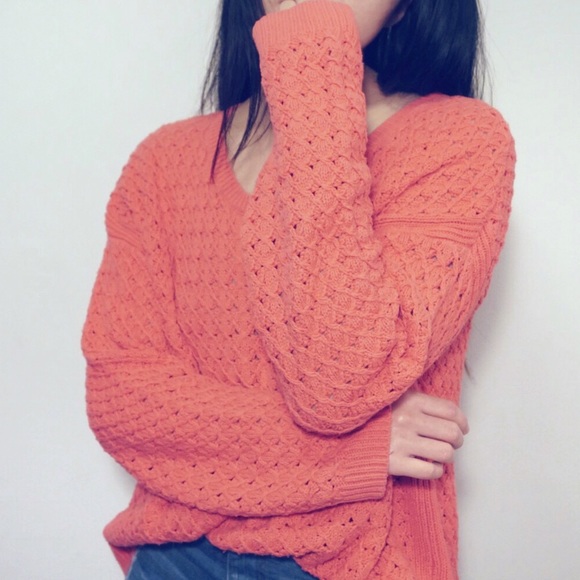 3/$20 Old Navy Salmon Knit Sweater
